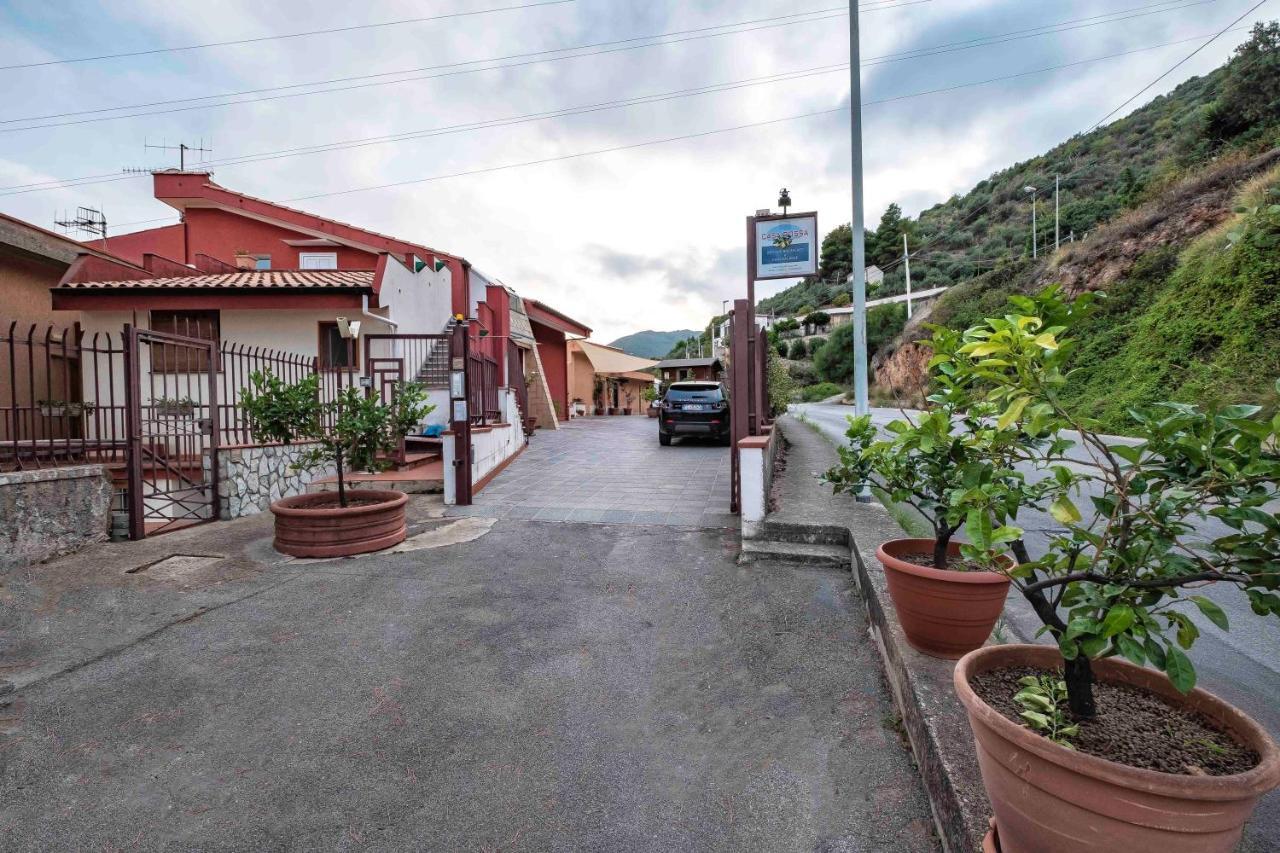 Bnb Casa Rossa 몬레알레 외부 사진